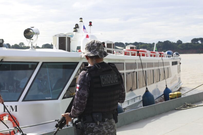 SEGURANÇA/BASE ARPÃO 3 começa a operar no rio Solimões