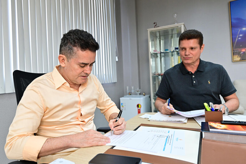 CIDADE/DAVID ALMEIDA anuncia REAJUSTE salarial e unificação das datas-bases para servidores municipais