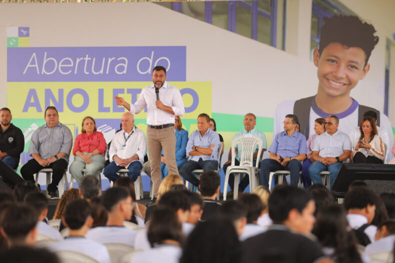 ECONOMIA/Governador WILSON LIMA anuncia pagamento da terceira parcela do FUNDEF em abril