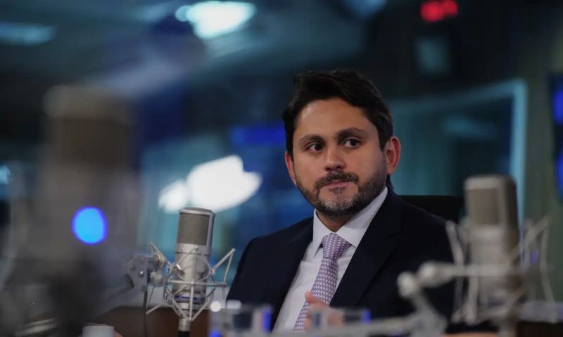 Política/JUSCELINO FILHO oficializa demissão do Ministério das Comunicações