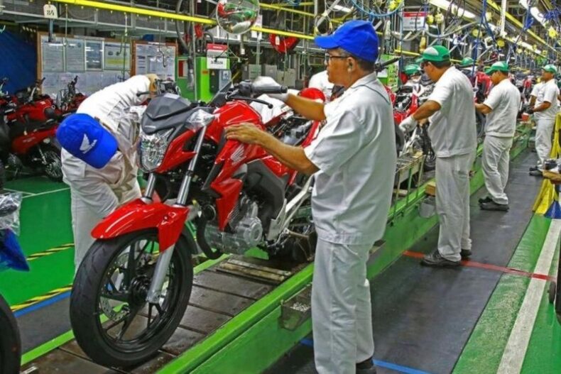 ECONOMIA/Produção de motos no PIM cresce 14,4% no primeiro trimestre, diz Abraciclo