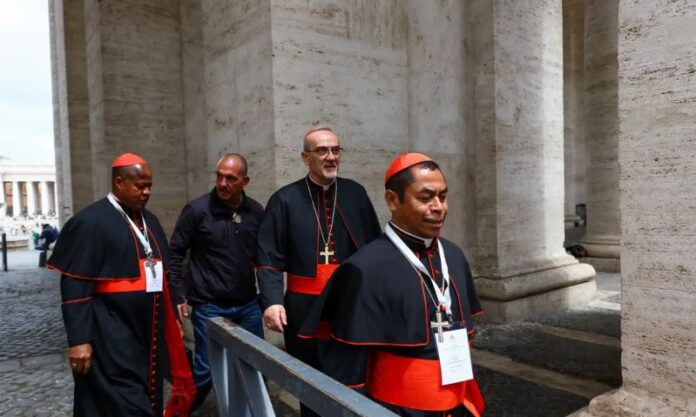 2025-05-05t153824z_1_lynxmpel440l3_rtroptp_4_religiao-papa-conclave