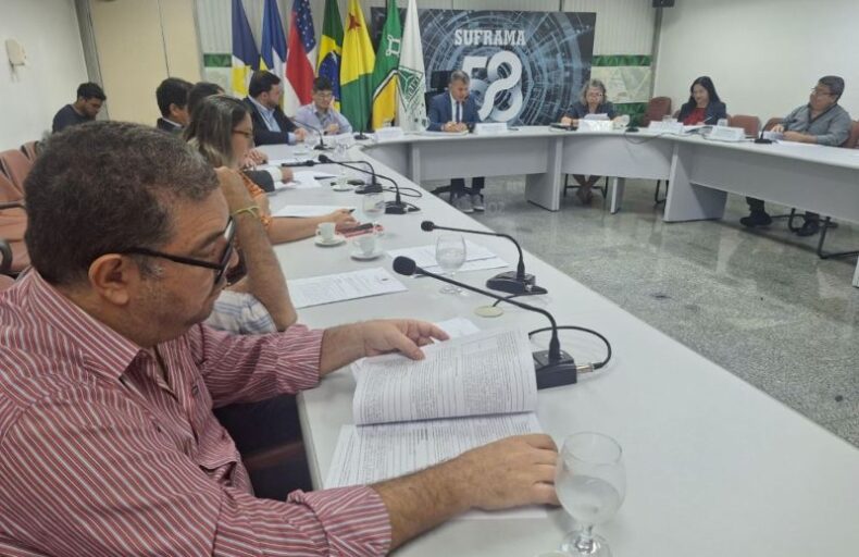 ECONOMIA/Conselho da SUFRAMA aprova investimentos de quase R$ 1 bilhão na ZFM