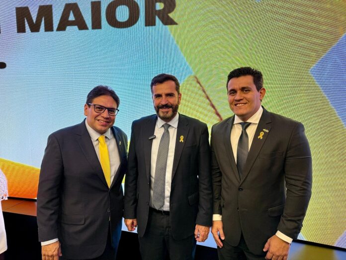 Diretor técnico do Detran-AM, Wendell Waughan_ Presidente da Associação Nacional dos Detrans, Givaldo Vieira_ Diretor-presidente do Detran-AM, David Fernandes