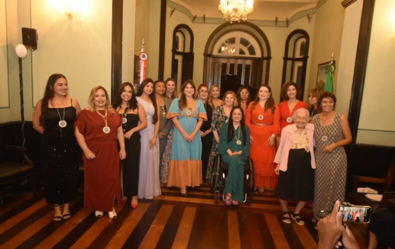 GERAL/JORNALISTAS e ESCRITORAS do AM: 23 novas associadas tomam posse em associação nesta sexta-feira (06)