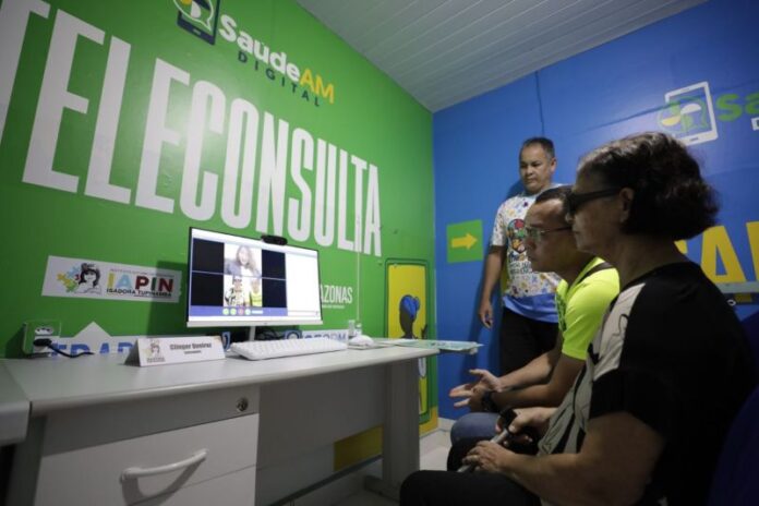 Teleconsulta Parintins_Franco Júnior e Belenita de Vilhena_Foto_Alex Pazuello_Secom 2-010