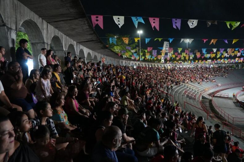 CULTURA/Com emoção e casa cheia, 67º Festival Folclórico do Amazonas dá início à programação da Categoria Ouro