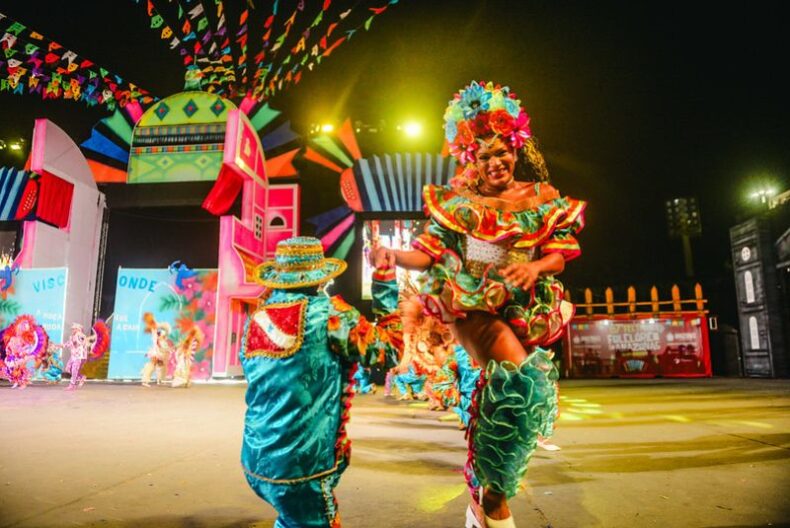 CULTURA/:EM sua SEGUNDA NOITE, Festival Folclórico do AM reúne cerca de 15 mil pessoas e encanta o público com emoção e diversidade
