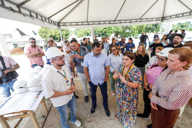 Governador Wilson Lima e ministra Márcia Lopes vistoriam obras da Casa da Mulher Brasileira 4_Foto Arthur Castro Secom
