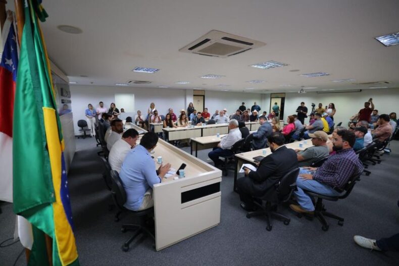 GERAL/Governador Wilson Lima reúne com produtores do sul do Amazonas e reforça apoio à REGULARIZAÇÃO FUNDIÁRIA