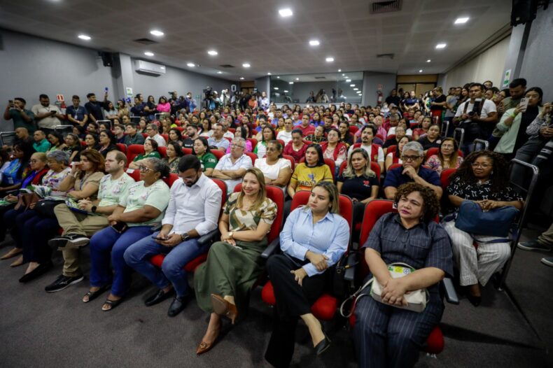 GERAL/Governador do AM destina R$ 7,6 milhões para fortalecer PROJETOS sociais no Estado