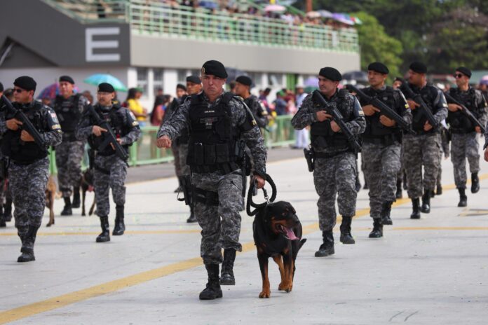 Governo do Amazonas participa com Forças de Segurança do Desfile Cívico-Militar de 7 de Setembro 1__Foto Arthur Levy SSP-AM