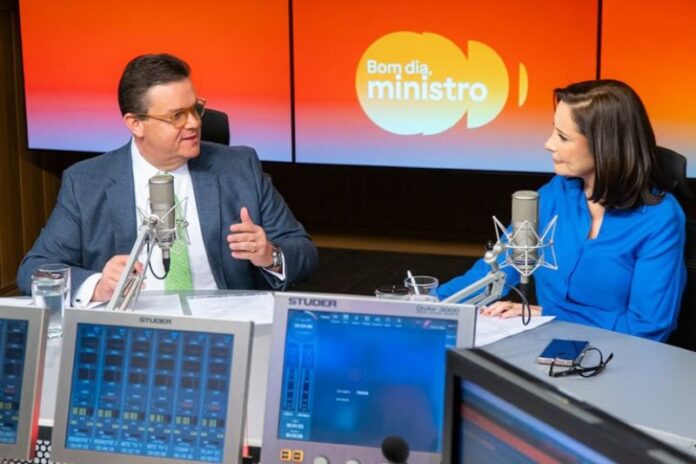 O ministro destacou que peritos de regioes que não sofrem tanto com a questão das filas tem auxiliado no atendimento a outros estados Foto Diego Campos Secom PR