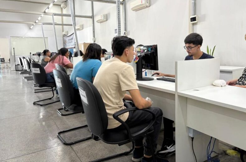 GERAL/SINE AMAZONAS divulga 111 vagas de emprego para esta terça-feira(02)