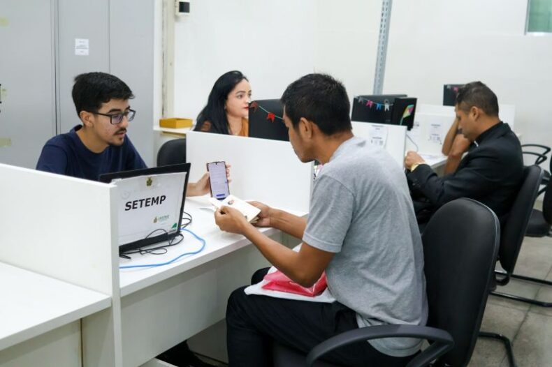 GERAL/SINE AMAZONAS divulga 175 vagas de emprego para esta terça-feira(23)