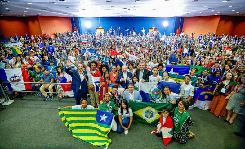 GERAL/Estudantes da rede estadual do AMAZONAS contribuem para carta de compromissos ambientais que será apresentada na COP30