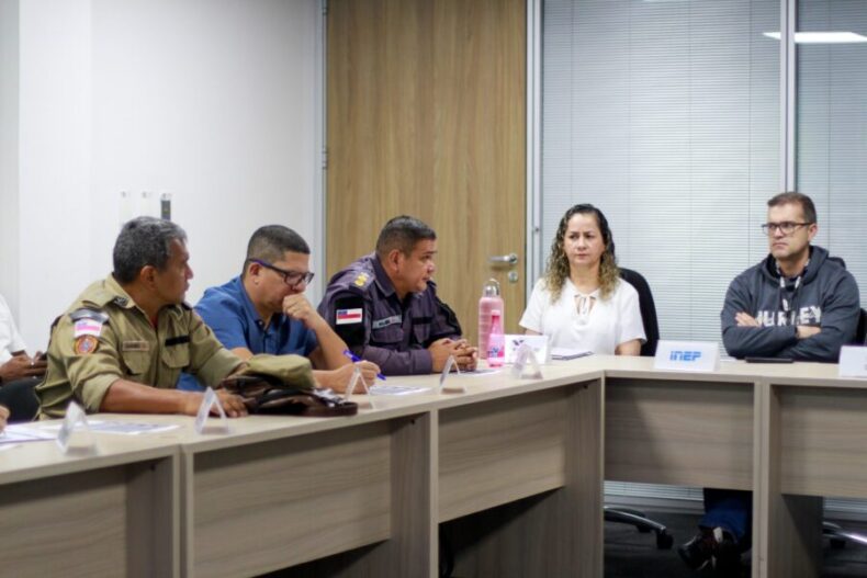 GERAL/SSP-AM ativa Sistema Integrado de Comando e Controle para acompanhamento dos exames SIS e vestibular da UEA