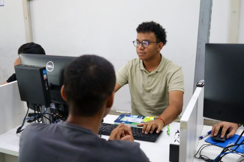 GERAL/SINE AMAZONAS divulga 71 vagas de emprego para esta terça-feira(14.10)