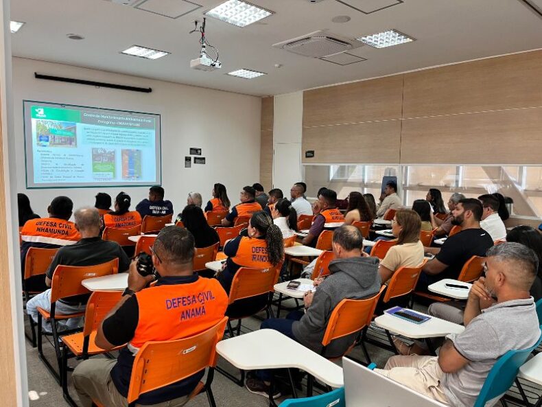 GERAL/Curso do TCE-AM prepara gestores municipais para prevenção e enfrentamento ao desmatamento e queimadas