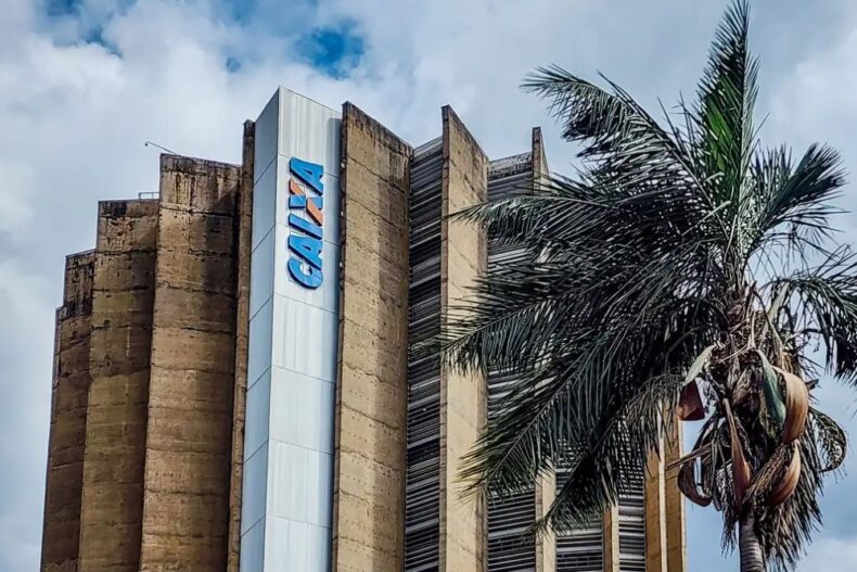 Concurso da Caixa com salários de até R$ 14,9 mil será lançado amanhã