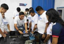 EDUCAÇÃO/SEDUC-AM e SENAT levam qualificação profissional aos alunos da EJA