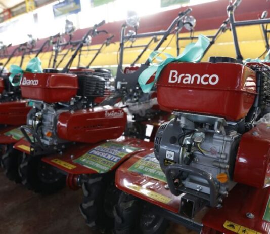 GERAL/Governador Wilson Lima realiza entregas para os setores primário e social e no Médio Solimões