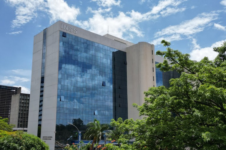 O Governo do Brasil já devolveu R$ 2,4 bilhões a 3,6 milhões de aposentados e pensionistas Foto Pedro Gustavo INSS