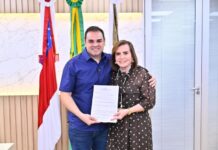 GERAL/Presidente do TCE-AM apresenta à ALEAM anteprojeto de Lei que atualiza data-base dos servidores da Corte