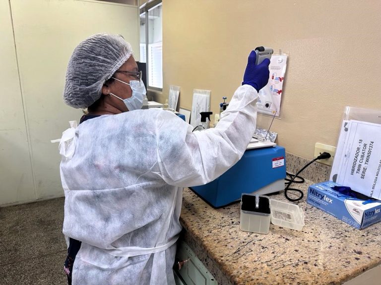 FVS-RCP_Lacen_FOTO-Arquivo-FVS-RCP-768x576