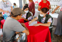 SAÚDE/SES-AM inicia Dezembro Vermelho com Ações de Testagem e Distribuição de Insumos, no Centro de Manaus