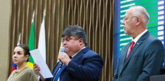 POLÍTICA/SESSÃO na CMM institui Frente Parlamentar em defesa da indústria, comércio e Zona Franca de Manaus