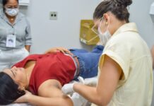 SAÚDE/Secretaria de Saúde-AM qualifica profissionais da Atenção Básica para inserção de implante contraceptivo