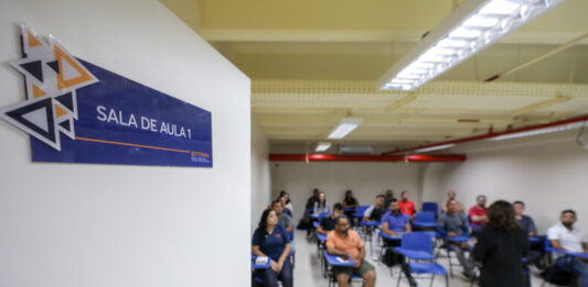 DETRAN-AM/Escola Pública de Trânsito oferece 300 vagas para cursos gratuitos em março