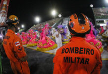 SEGURANÇA/Mais de 300 MILITARES do CORPO de BOMBEIROS reforçam o serviço de prevenção durante o Carnaval no Amazonas