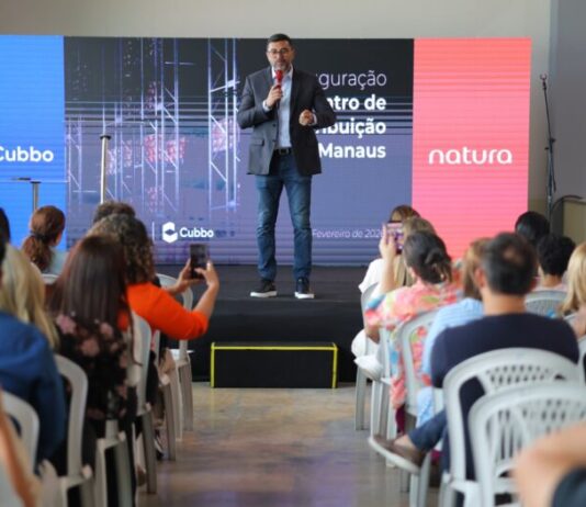 ECONOMIA/Governador do AM, destaca bioeconomia, empreendedorismo e geração de renda durante inauguração de Centro de Distribuição da Natura em Manaus