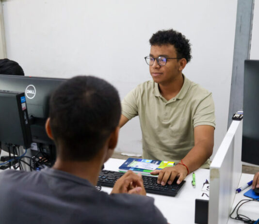 GERAL/Sine Amazonas divulga 172 vagas de emprego para esta sexta-feira(20)