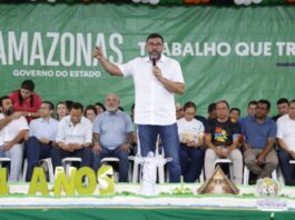 GERAL/Nos 44 anos de RIO PRETO da EVA, governador entrega 117 títulos definitivos e garante segurança jurídica a famílias do município