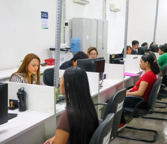 GERAL/SINE AMAZONAS divulga 248 vagas de emprego para esta segunda-feira(16)