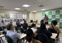 MEIO AMBIENTE/SEMA reúne especialistas para discutir gestão hídrica e mudanças climáticas no Amazonas