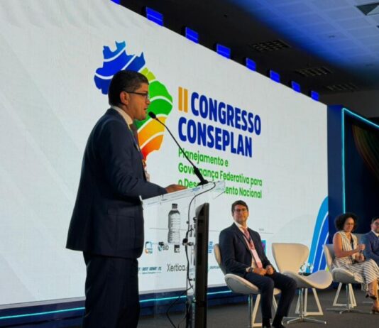 EM BRASÍLIA/AMAZONAS apresenta cases de sucesso em inovação e planejamento público no 2º Congresso CONSEPLAN