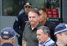 DIA DOS PAIS/Jair Bolsonaro pede ao Supremo autorização para receber os filhos no Domingo