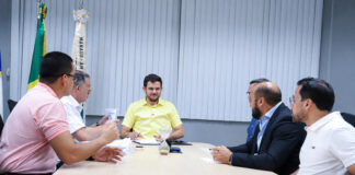REAJUSTE/Prefeito RENATO JUNIOR assina progressões salariais para mais de 7 mil servidores da Semed, Semsa e Semef